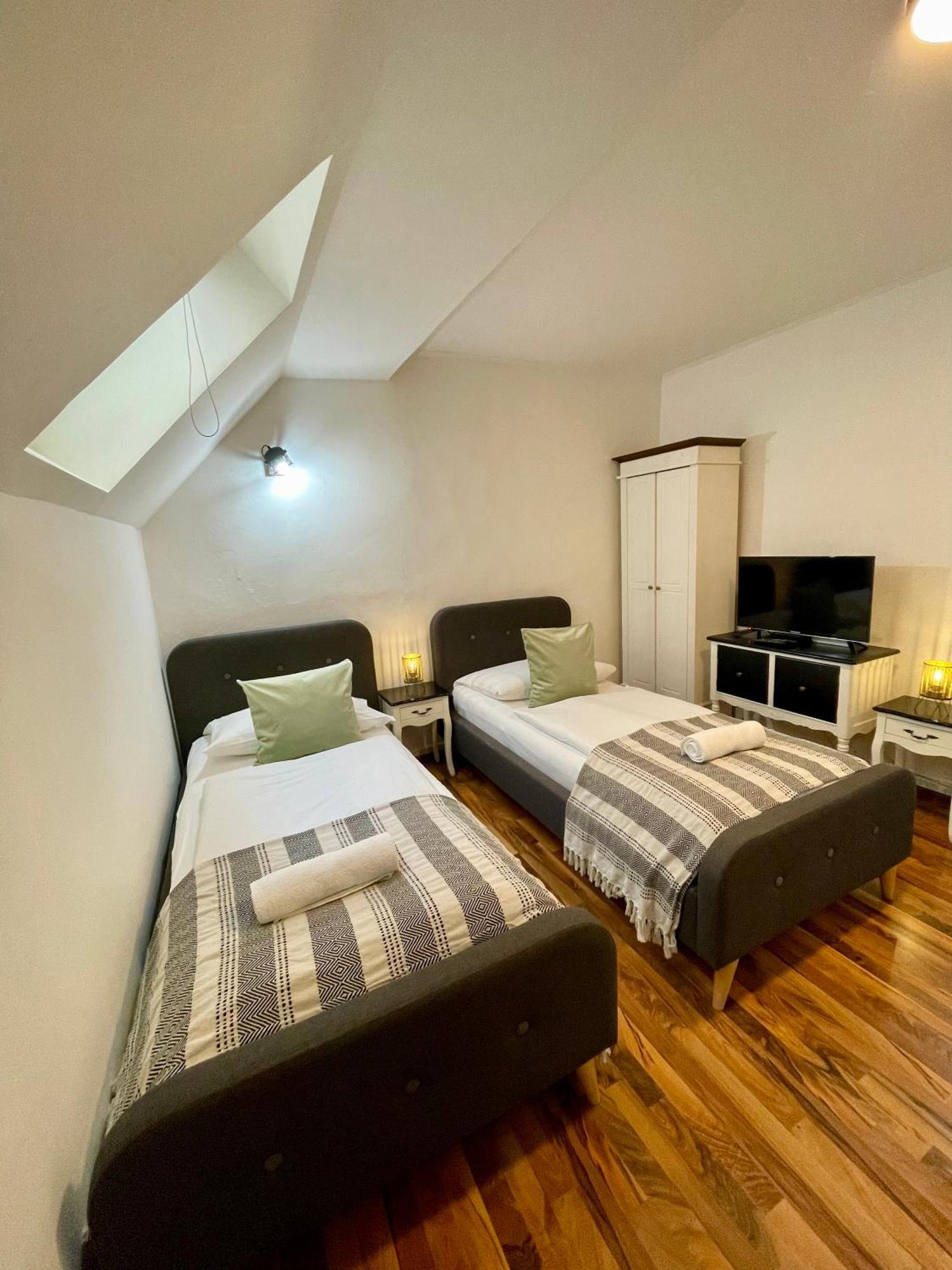 Dorfel Hotel Кошице Екстериор снимка